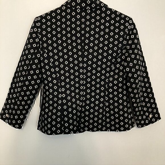 NEW NWT VINCE CAMUTO Desert Horizons Blazer Black White Geo Printed 3/4 Sleeve 2 - Picture 11 of 11